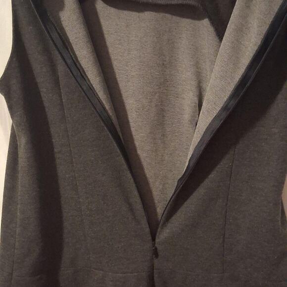 🖤 Zara Basic Charcoal Gray Sleeveless Shift Dress w/ Pockets - Size M 🖤 - Picture 4 of 4